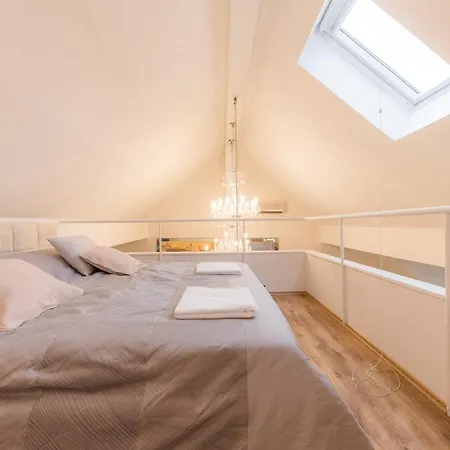 Апартаменти Ab - The